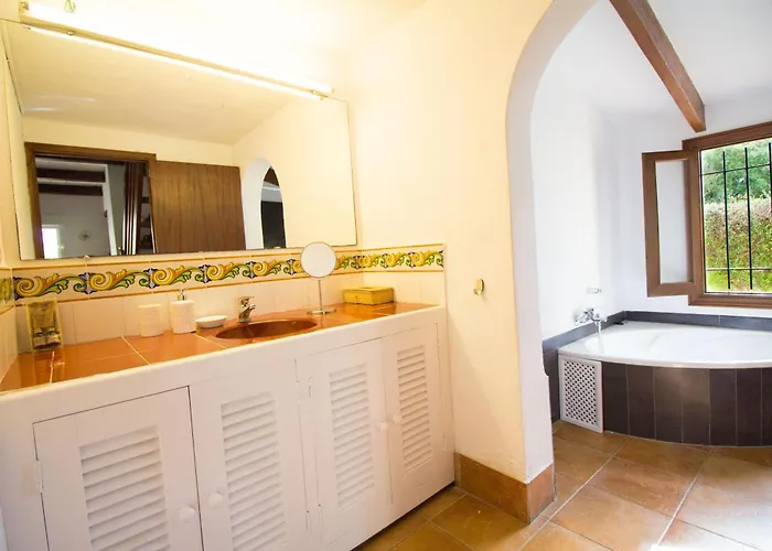 Dom wakacyjny Charming With A/c And Wifi Pollensa