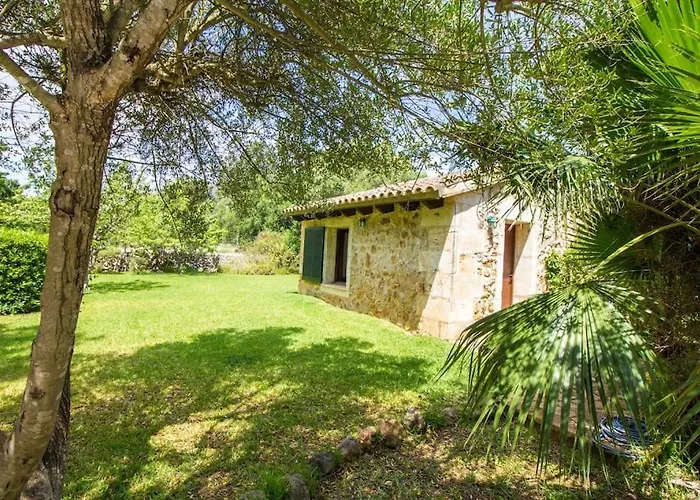 Charming With A/c And Wifi Hébergement de vacances